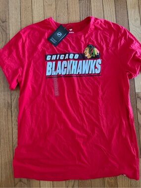 Fanatics Red Chicago Blackhawks Graphic Tee NWT
